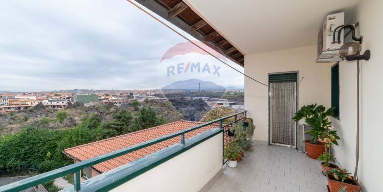 2025111182854-1000033-11