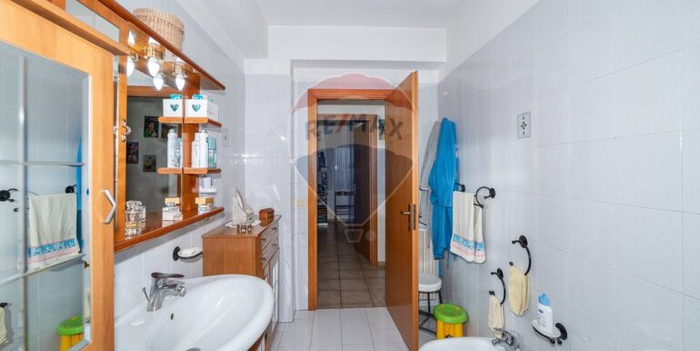 2025111182910-1000033-17