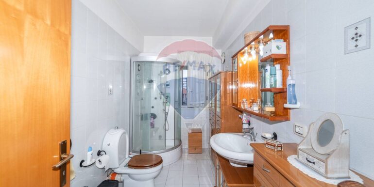 2025111182934-1000033-26