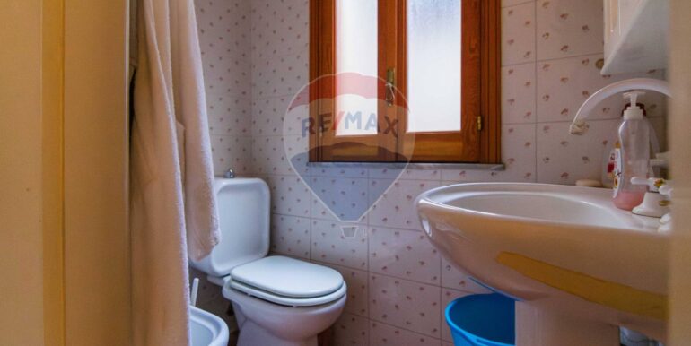 2025111192328-999332-18