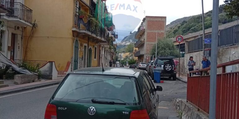 2025111193630-995299-17