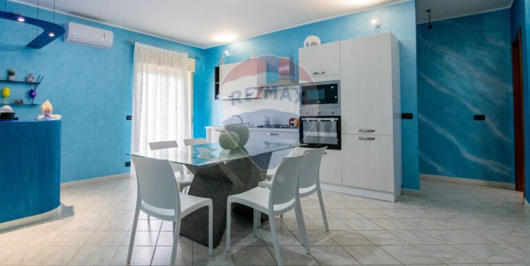 20251112163819-1000413-0