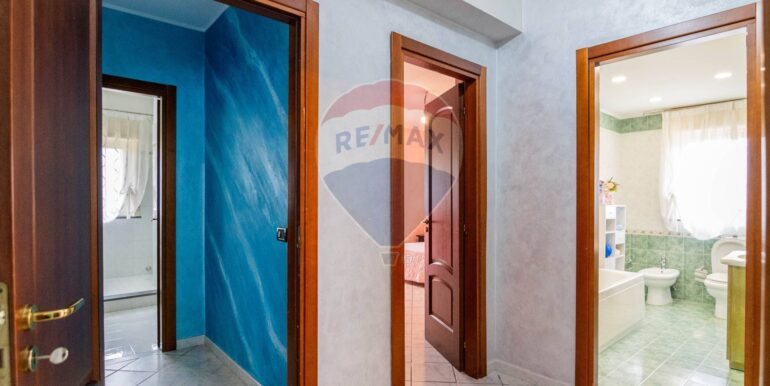 20251112163820-1000413-5