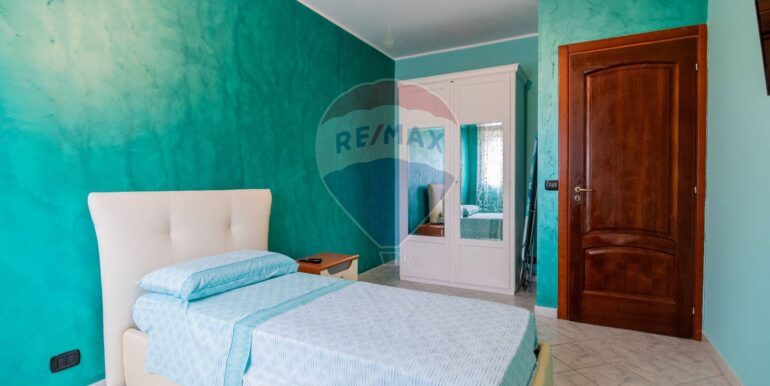 20251112163822-1000413-15