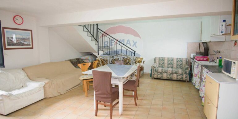 20251112170120-1000421-3