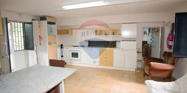 20251112170133-1000421-7