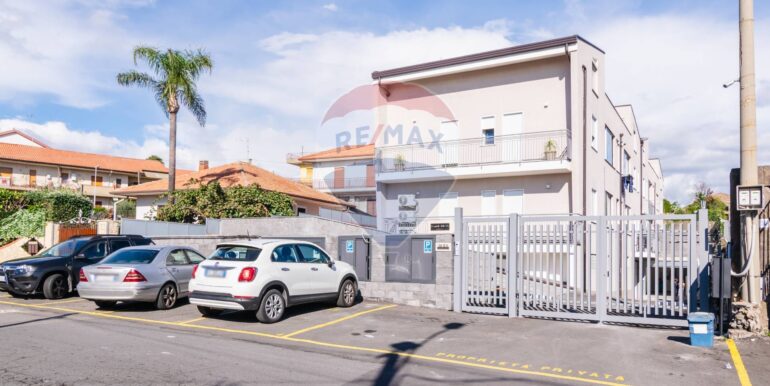 20251112171843-993692-10