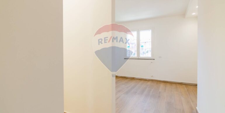 20251112171931-993692-22