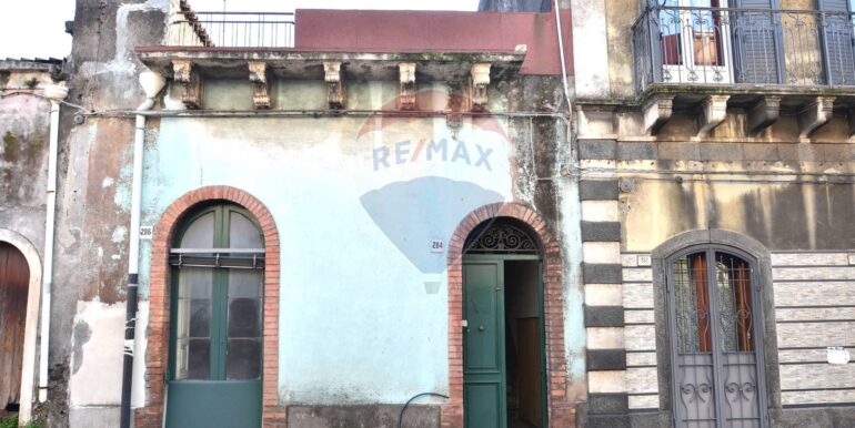 20251112175142-998282-3