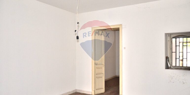 20251112175209-998282-12