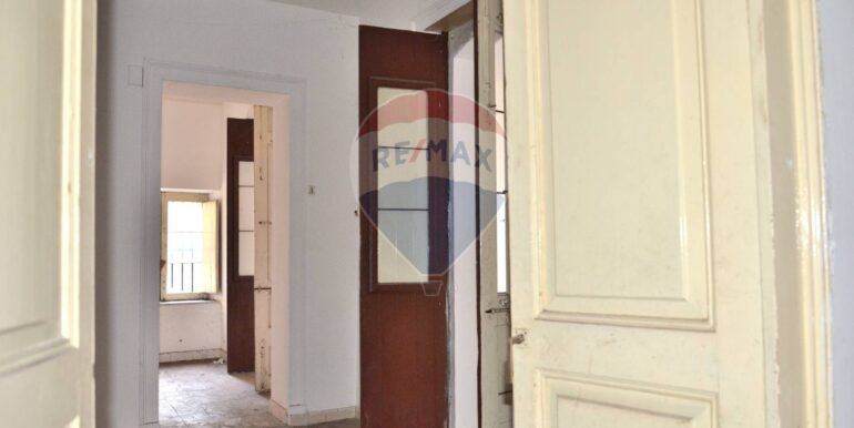 20251112175214-998282-14