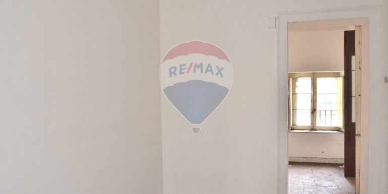 20251112175217-998282-15