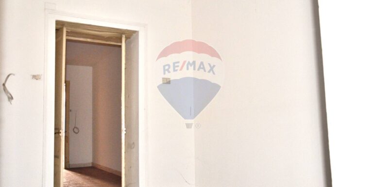 20251112175225-998282-18