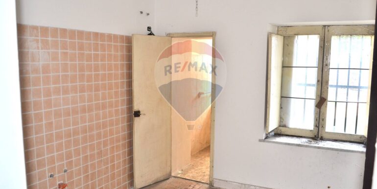 20251112175228-998282-19