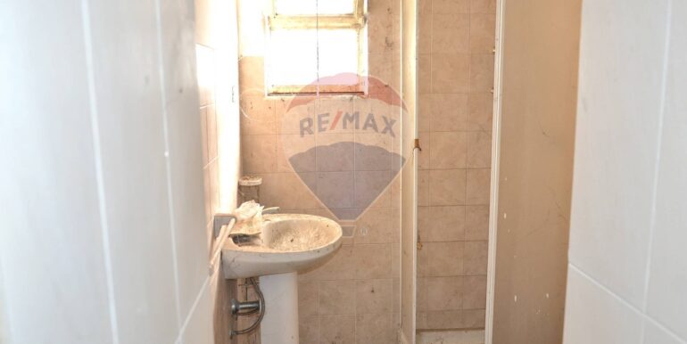 20251112175233-998282-21