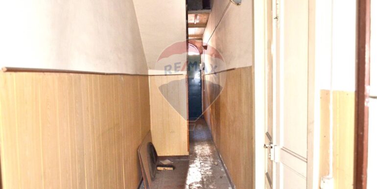 20251112175238-998282-23