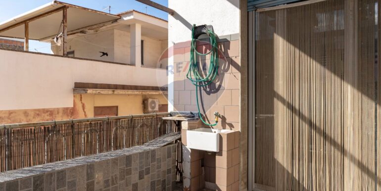 20251112180343-1000430-3