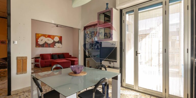 20251112180353-1000430-6