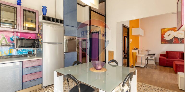 20251112180356-1000430-7