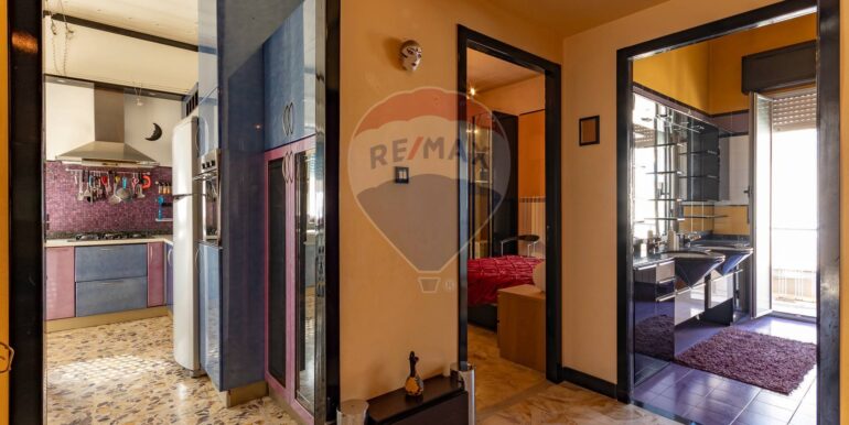 20251112180424-1000430-16