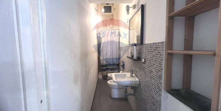 20251112183310-999758-10