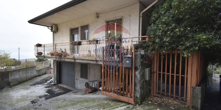 20251112183620-995985-4