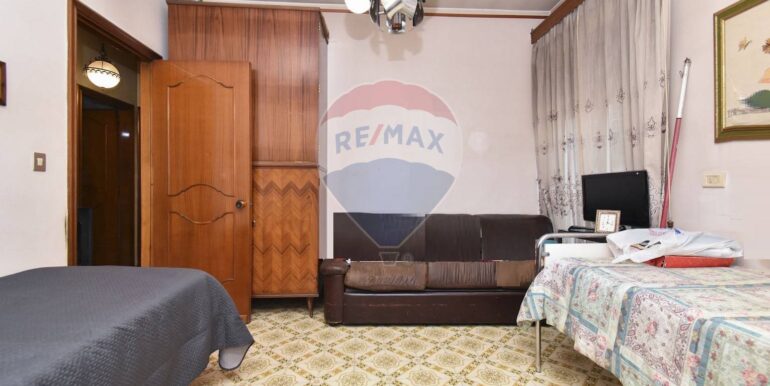 20251112183636-995985-10