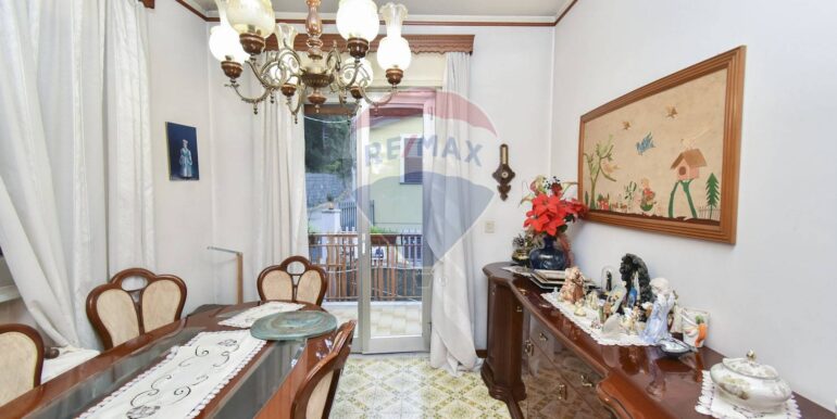 20251112183652-995985-16