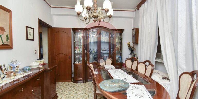 20251112183655-995985-17