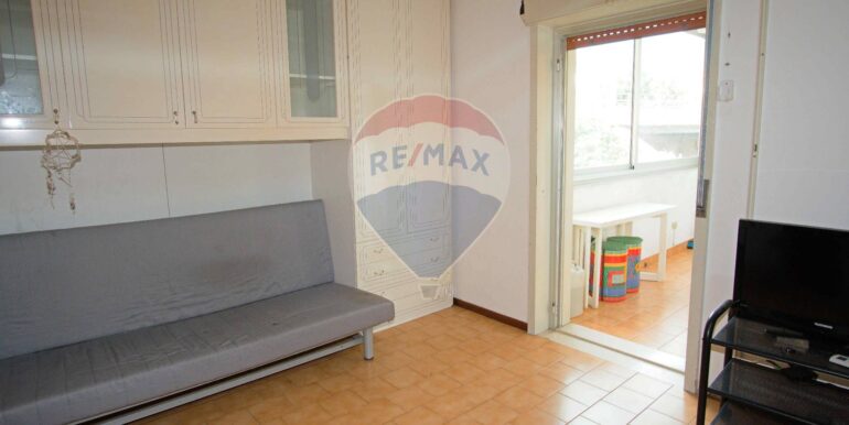 20251112193312-1000487-2