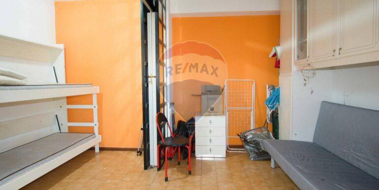 20251112193802-1000487-4