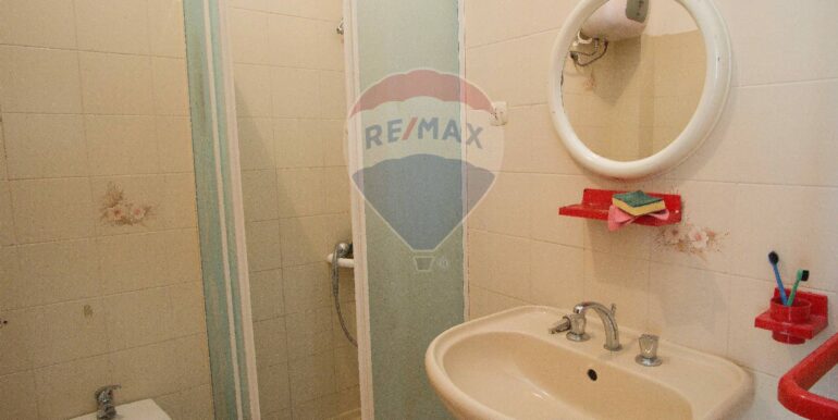 20251112193829-1000487-9