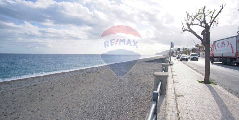 20251112194017-1000487-28