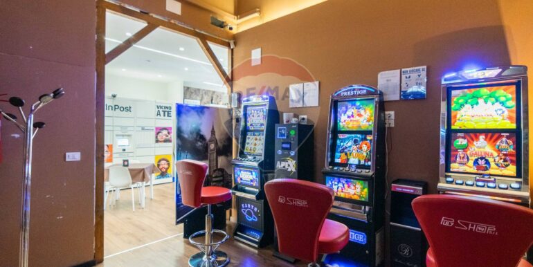 20251112194955-1000283-6