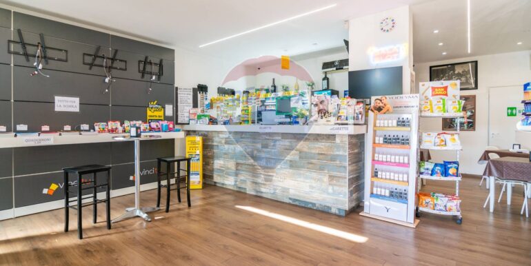 20251112195023-1000283-15