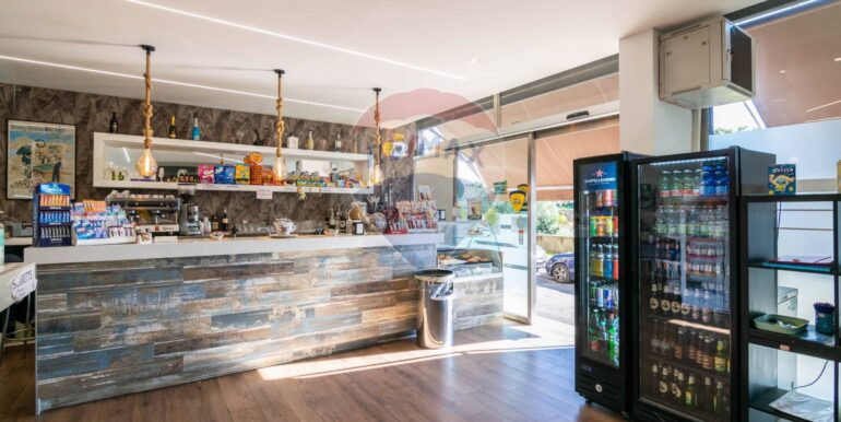 20251112195039-1000283-20