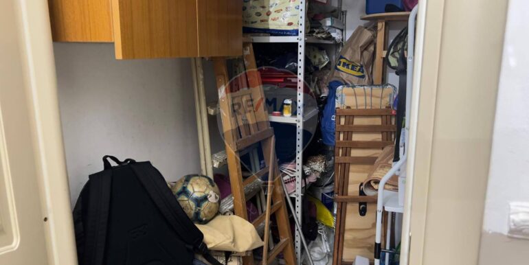 20251112213305-1000490-1