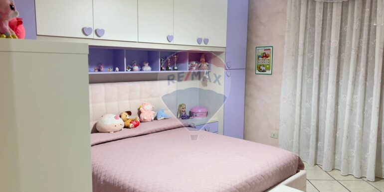 20251112213338-1000490-13