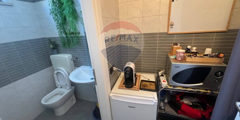 2025111281316-1000281-1