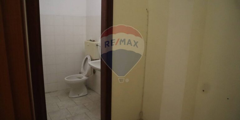 20251113102807-1000403-4