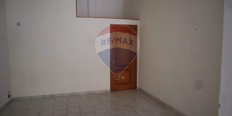 20251113102809-1000403-5