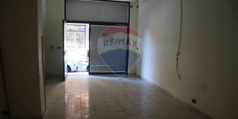 20251113102816-1000403-8