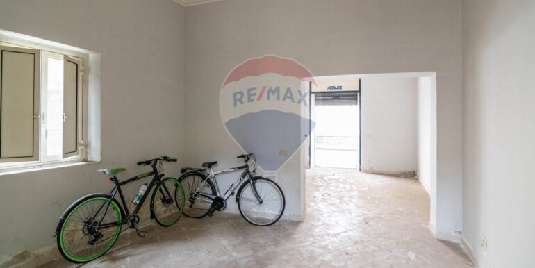 20251113103101-1000515-3