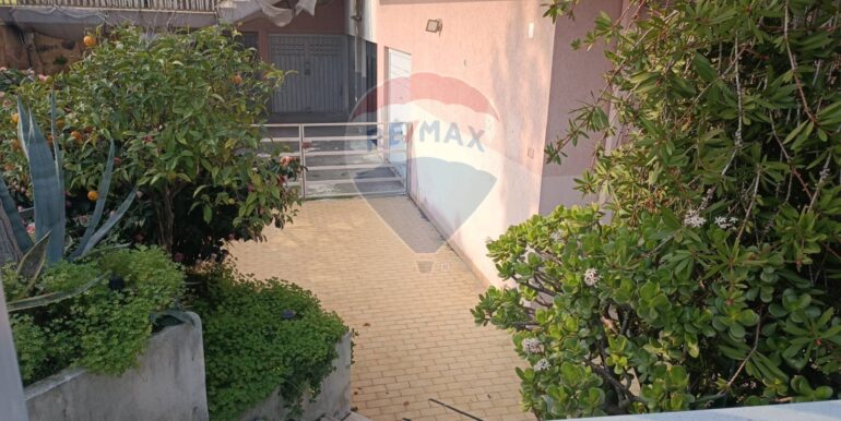 20251113114318-916931-5