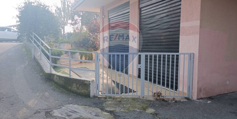 20251113115044-943989-6