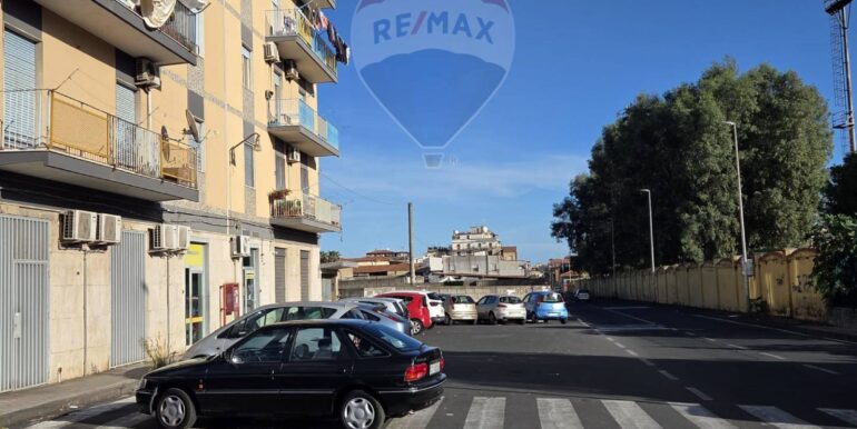 20251113121809-1000560-1