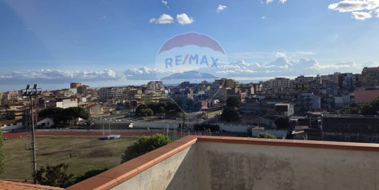 20251113121815-1000560-2