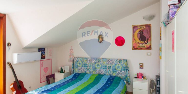 20251113160852-1000310-19