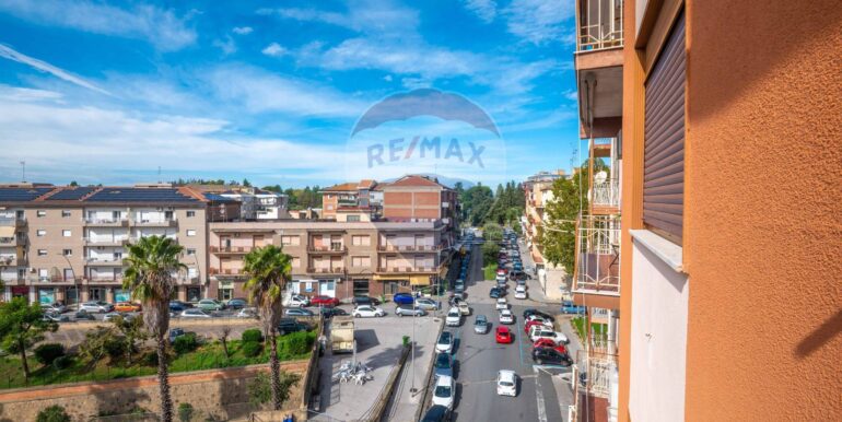 20251113172004-1000331-1