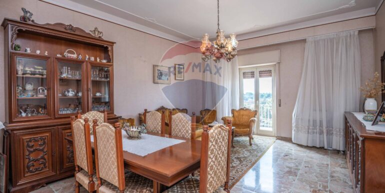 20251113172100-1000331-11